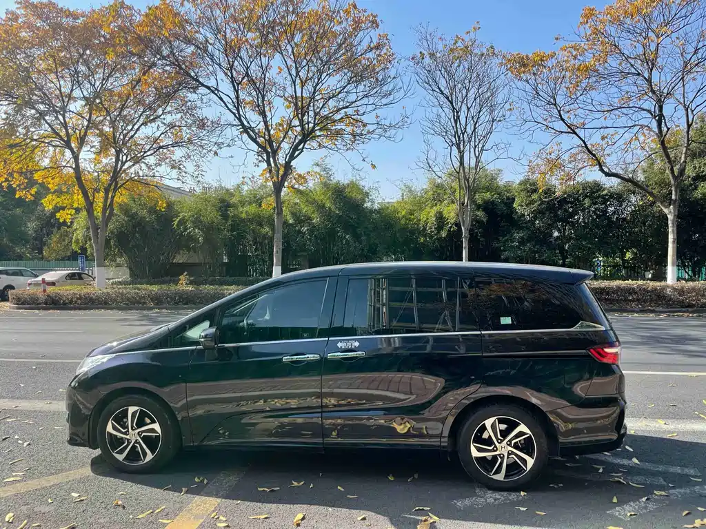 Honda Odyssey — миниатюра 3