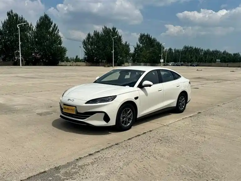 BYD Seal 06 06 2025 DM-i Smart Drive 80KM Luxury
