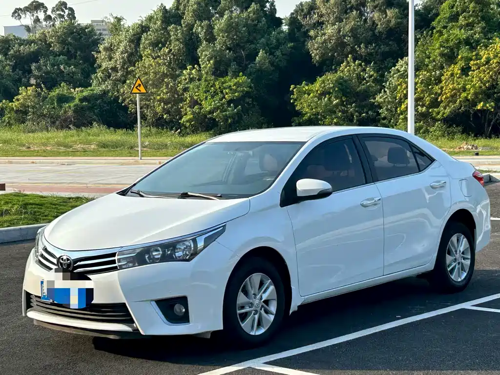 Toyota Corolla 2015