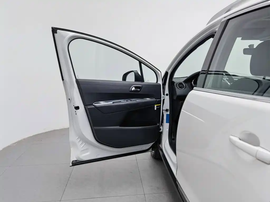 Peugeot 3008 — миниатюра 8