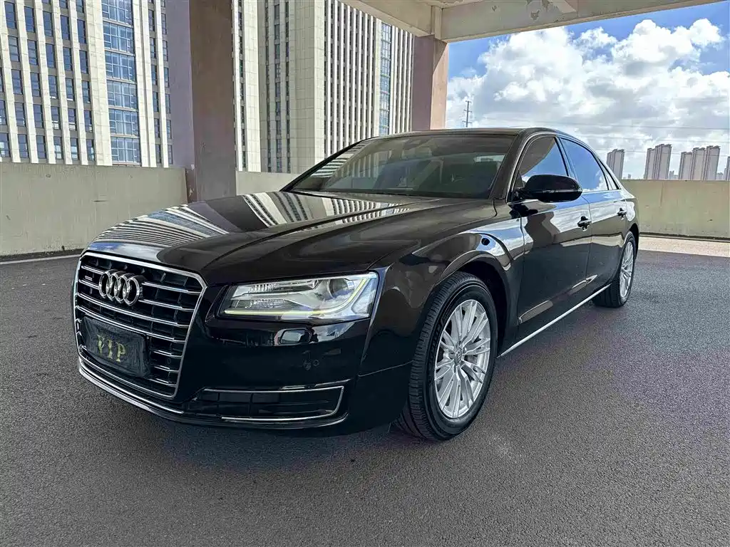 Audi A8 — миниатюра 2