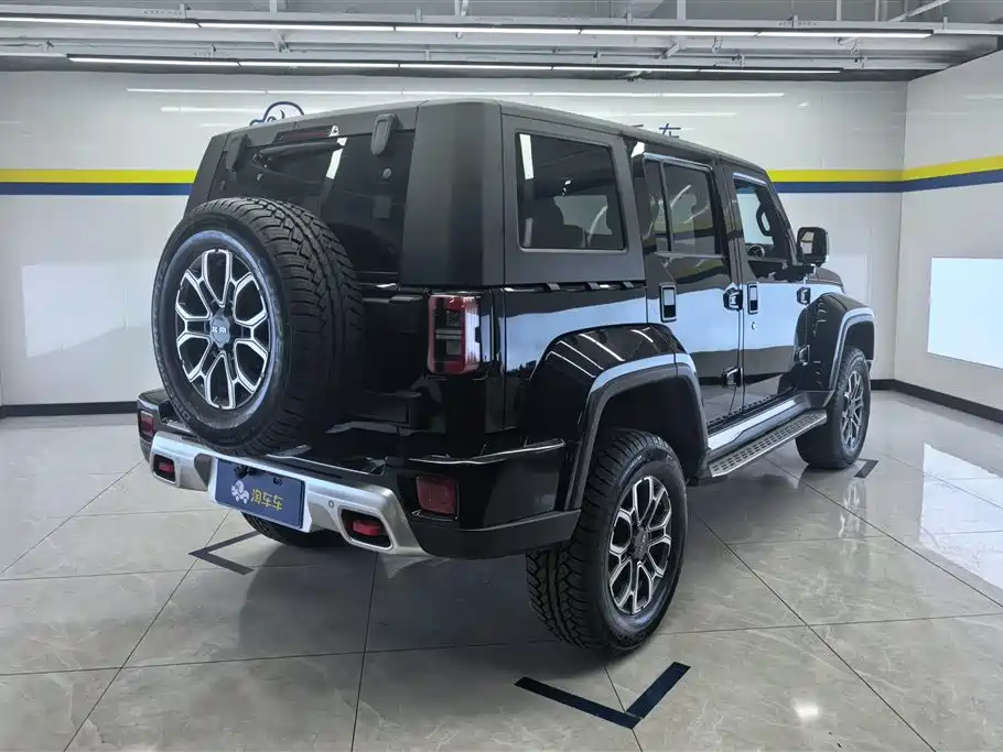BAIC BJ40 2024 2.0T