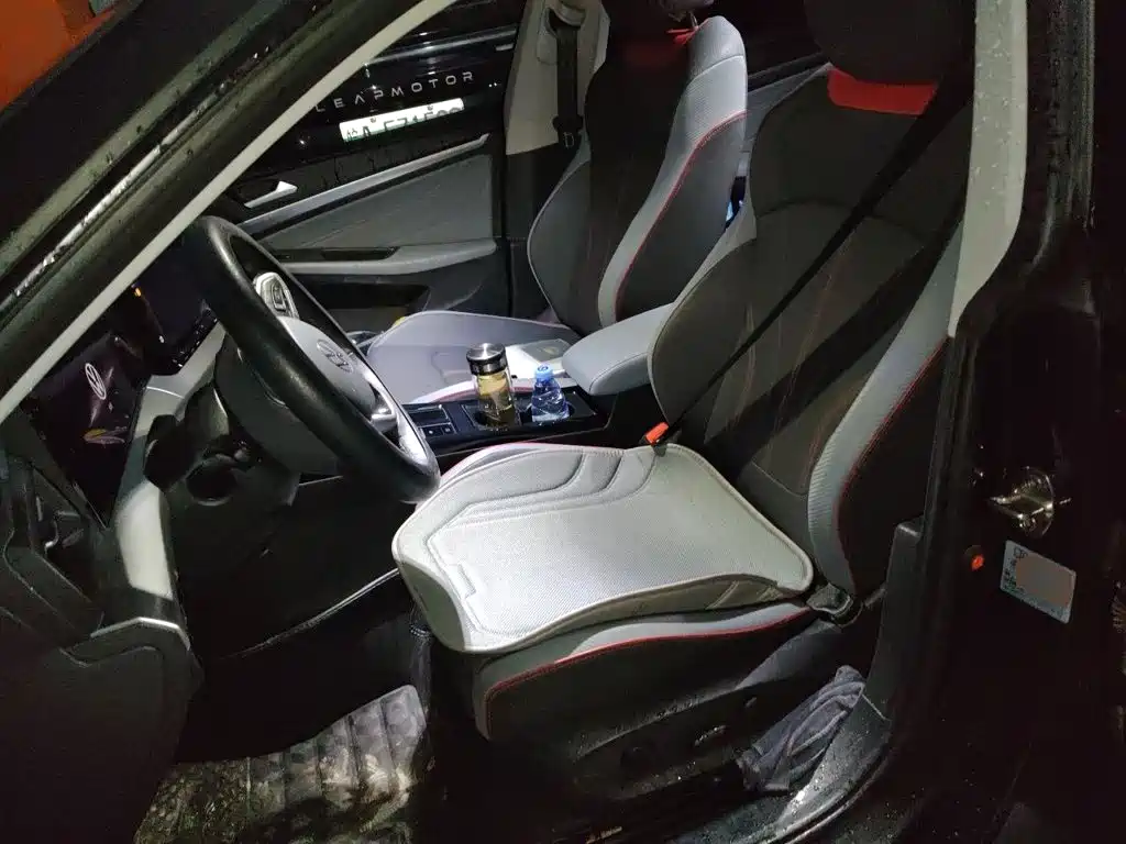 Volkswagen Lamando — миниатюра 16