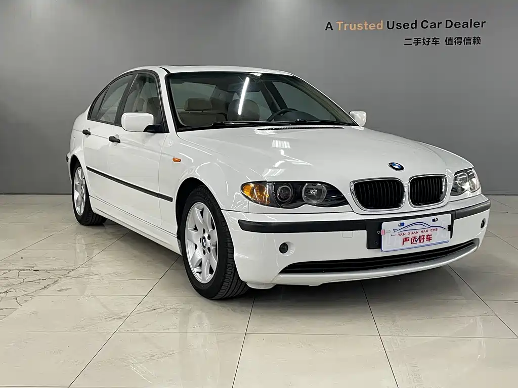 BMW 3 Series 3 2004 318i