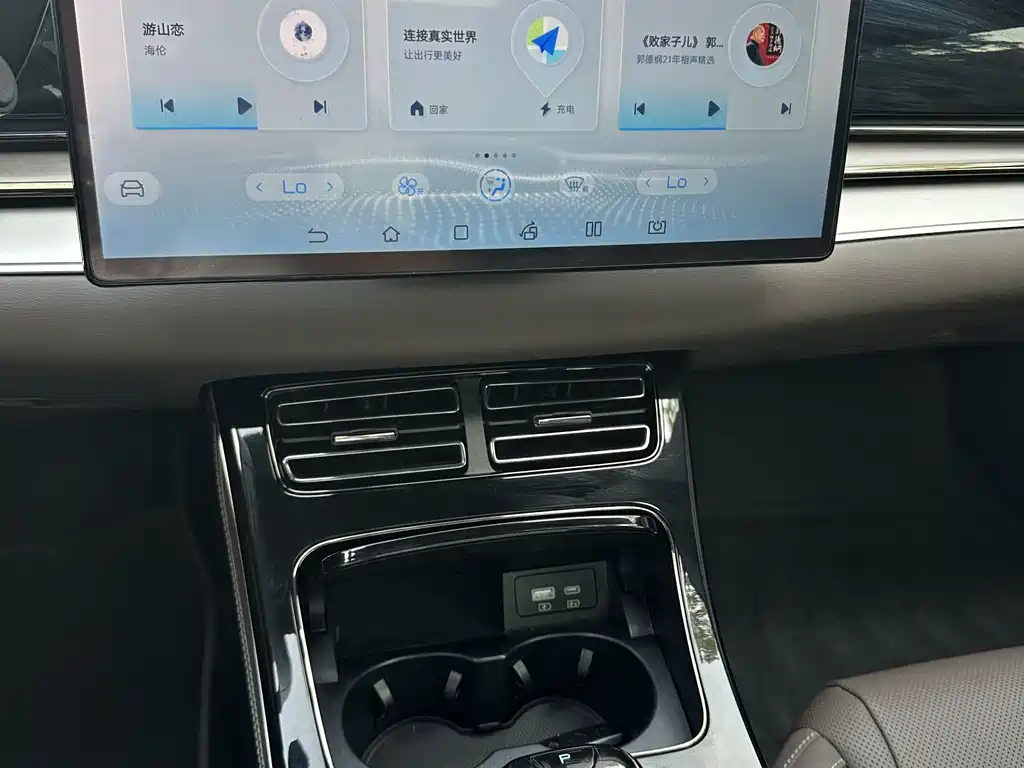 BYD Han 2022 DM-i 121KM Premium