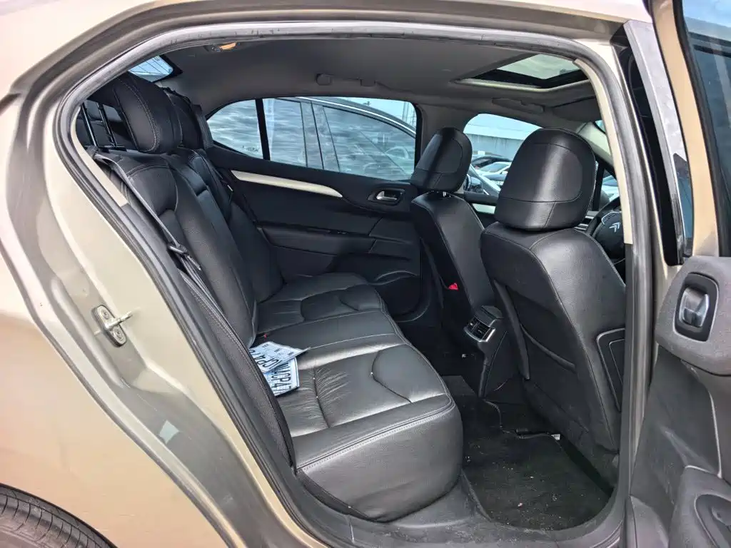 Citroen C4L — миниатюра 8