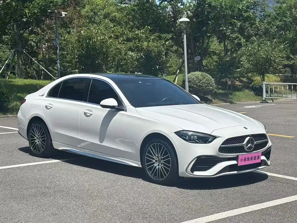 Mercedes-Benz C-Class 2023 — фото 3