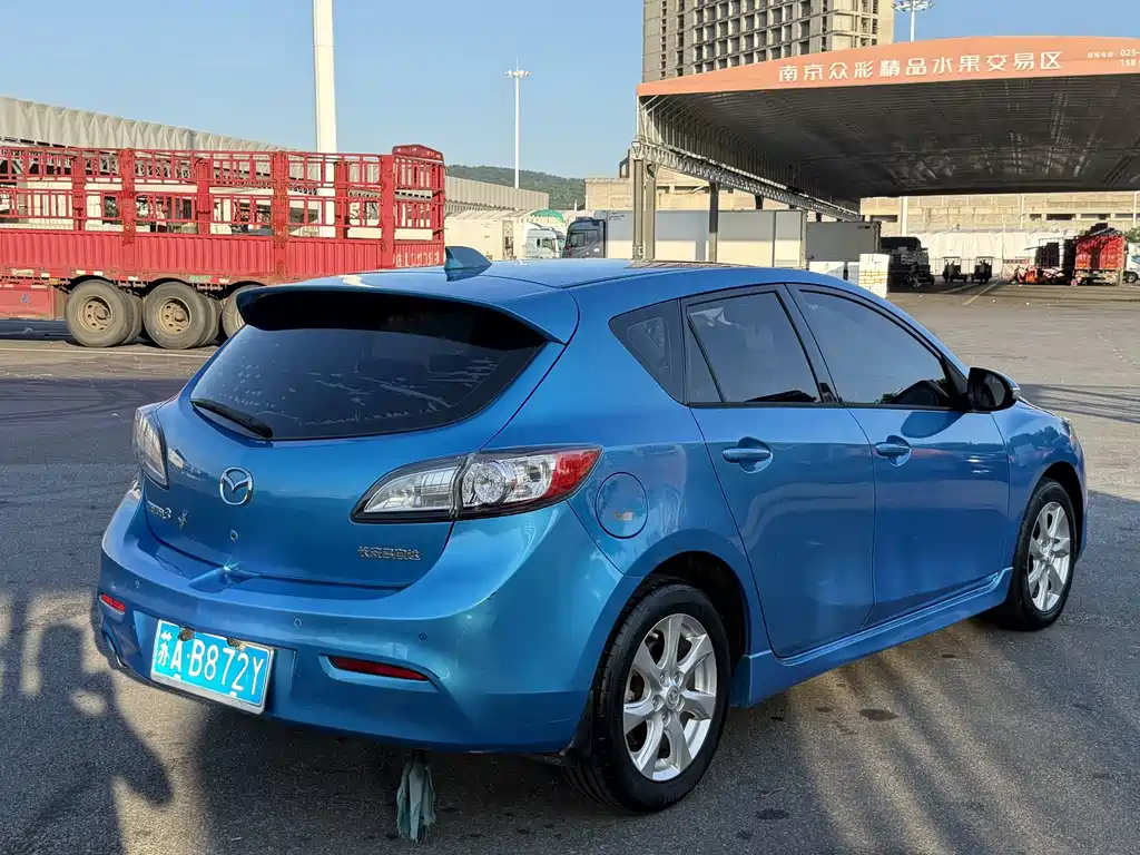 Mazda 3 Xingcheng — миниатюра 14