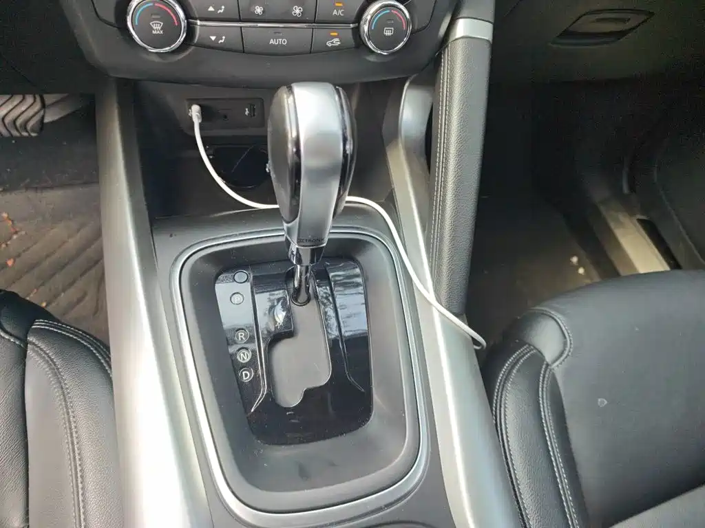 Renault Kadjar — миниатюра 10