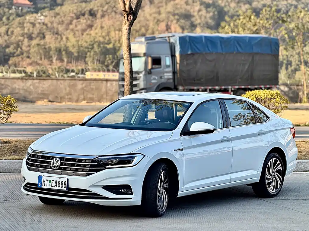 Volkswagen Sagitar — миниатюра 2