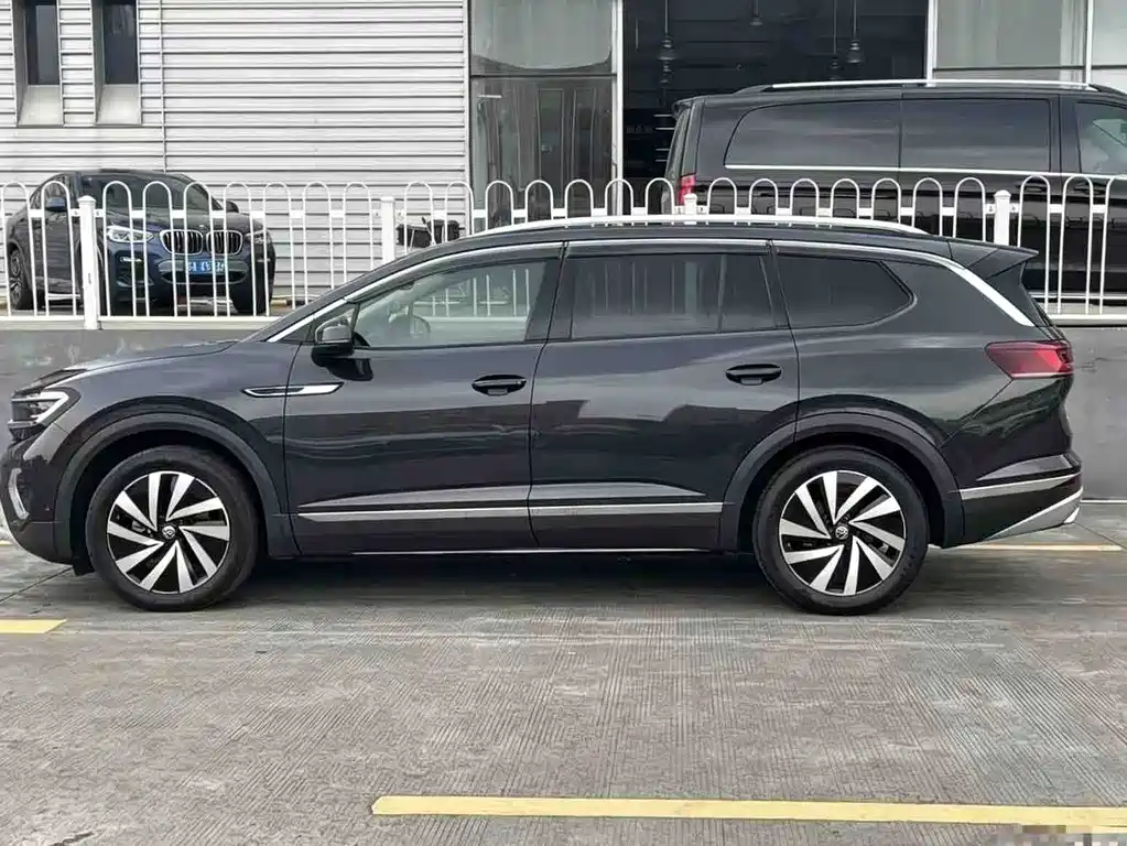Volkswagen Talagon — миниатюра 5