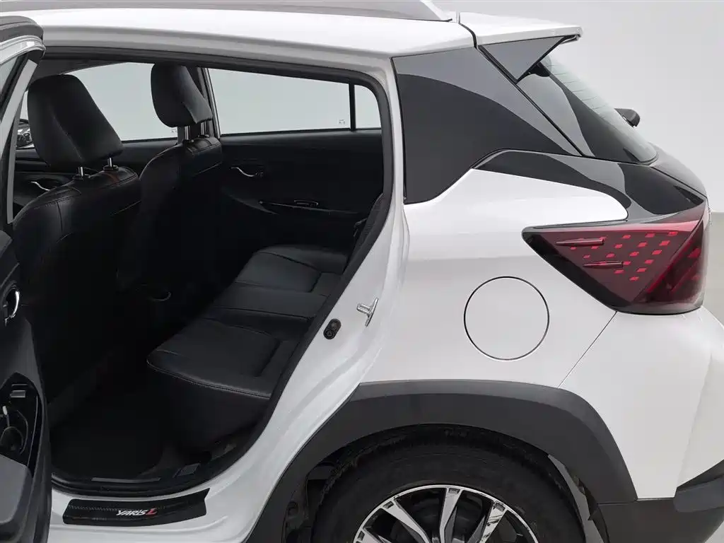 TOYOTA YARIS L ZHIXUAN