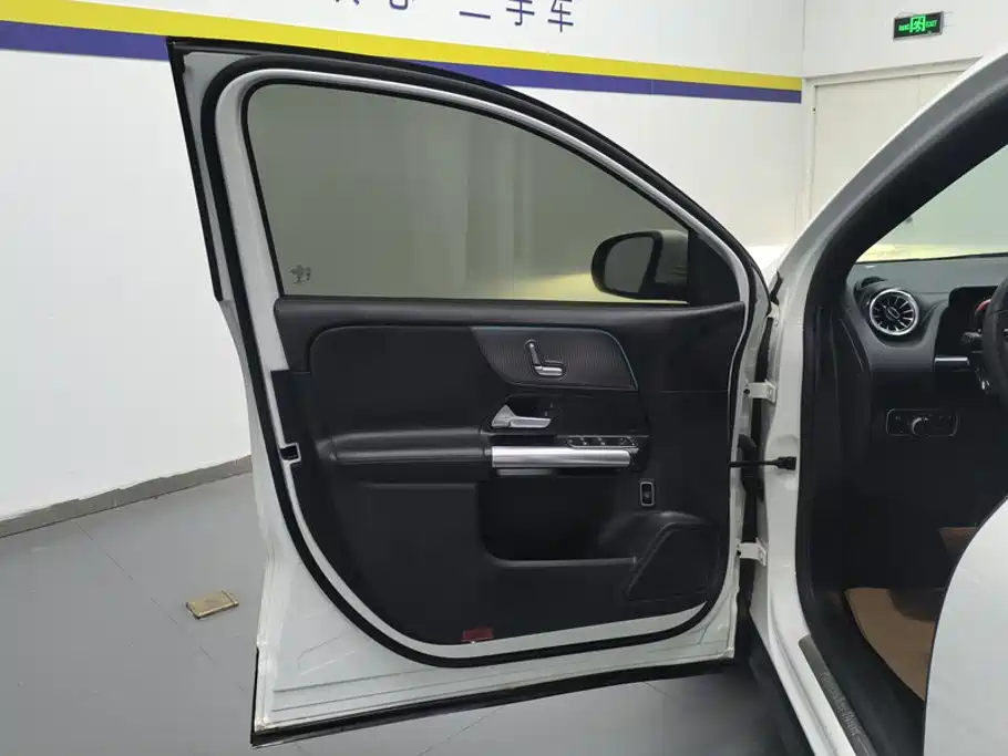 Mercedes-Benz GLA GLA 200, фото 7
