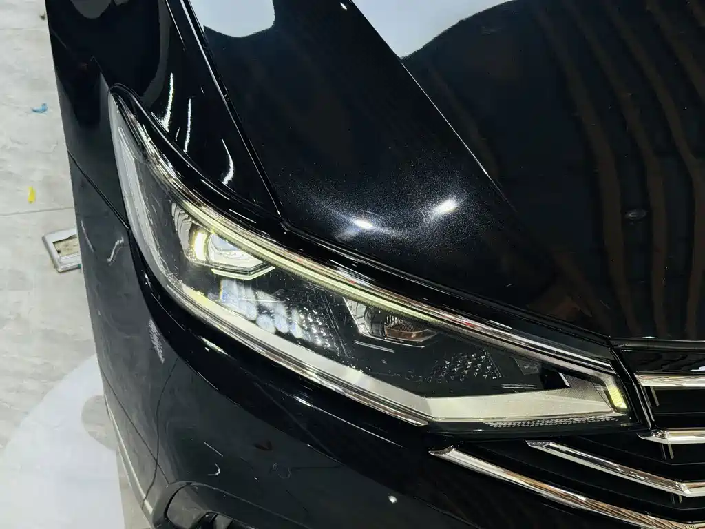 Volkswagen Magotan — миниатюра 6