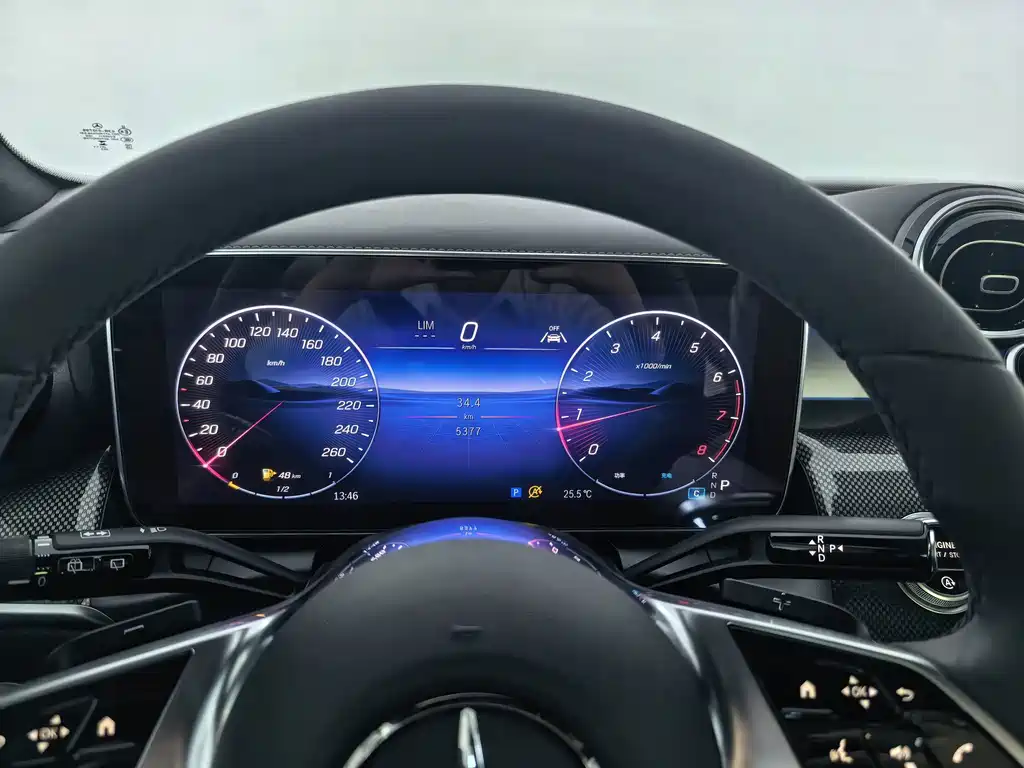 Mercedes-Benz GLC — миниатюра 13