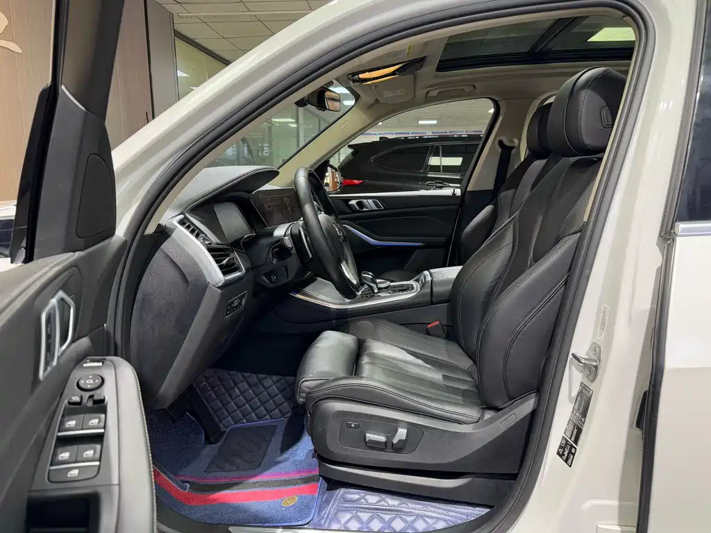BMW X5 2020 xDrive40i M Sport