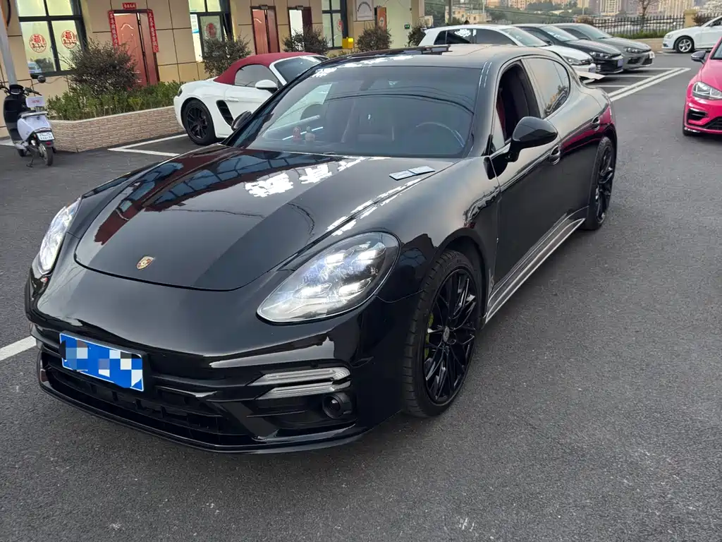 Porsche Panamera