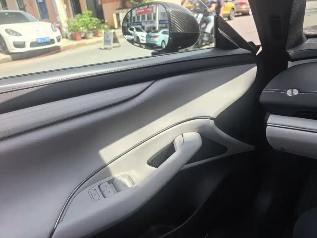 Xiaomi SU7 2024 Smart Drive Max