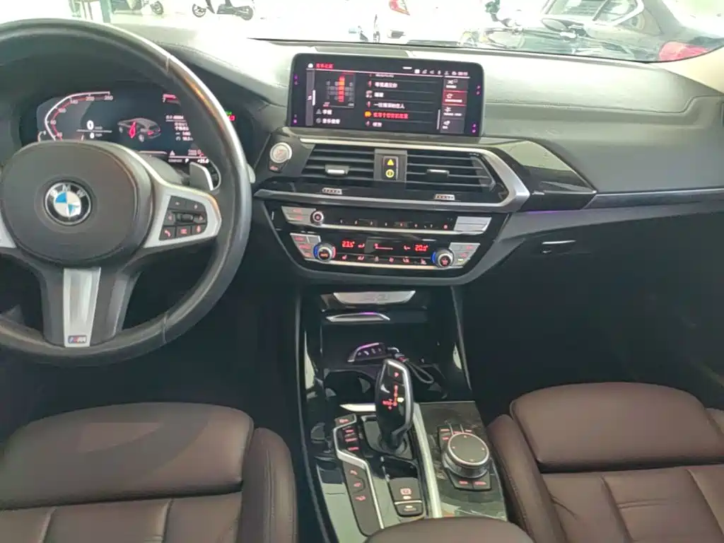 BMW X3 — миниатюра 13