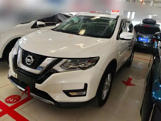 NISSAN QIJUN