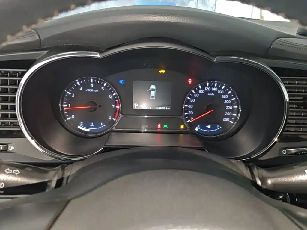 Kia K5 — миниатюра 12