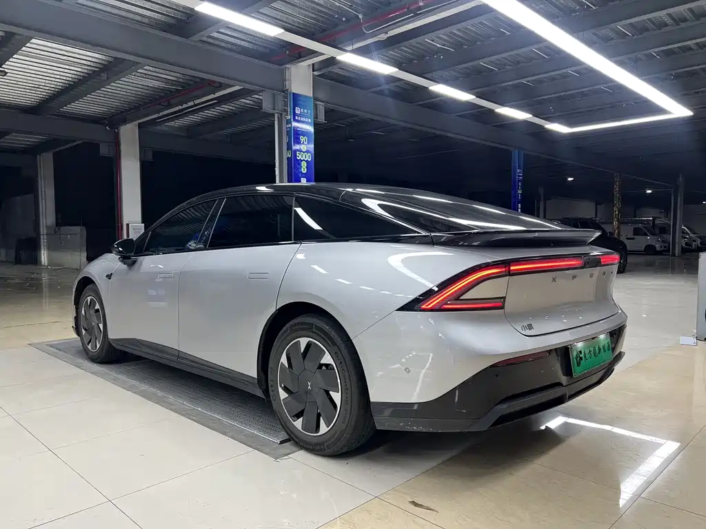 Xpeng P7 + 2024 Max
