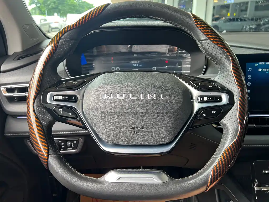 Wuling Victory — миниатюра 4