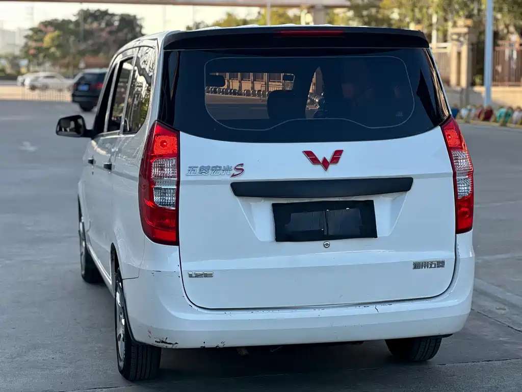 WULING AUTOMOBILE WULING HONGGUANG