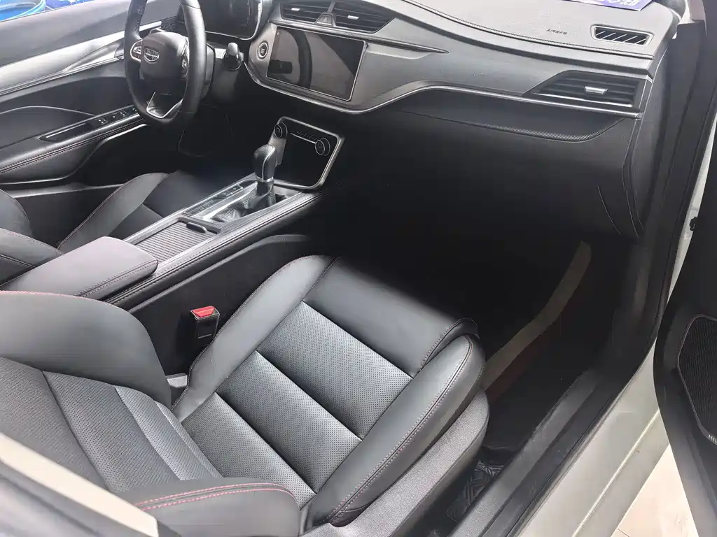 Geely Binrui — миниатюра 5