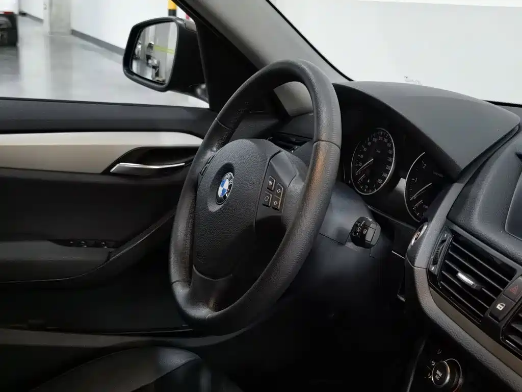BMW X1 (Import) — миниатюра 22