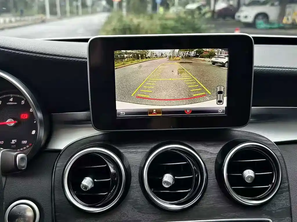 Mercedes-Benz C-Class — миниатюра 20