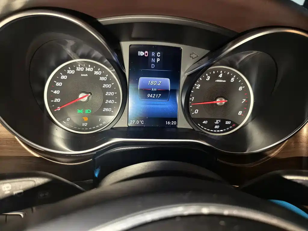 Mercedes-Benz V-Class V 2021 V 260 L Luxury
