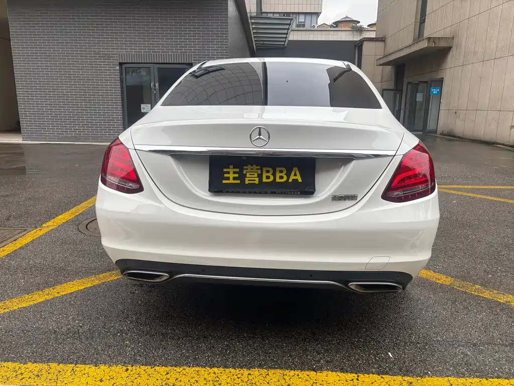 Mercedes-Benz C-Class — миниатюра 19