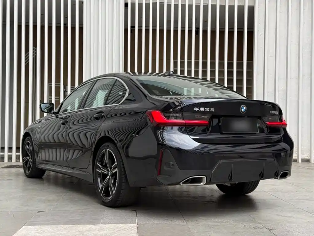 BMW 3 Series — миниатюра 7