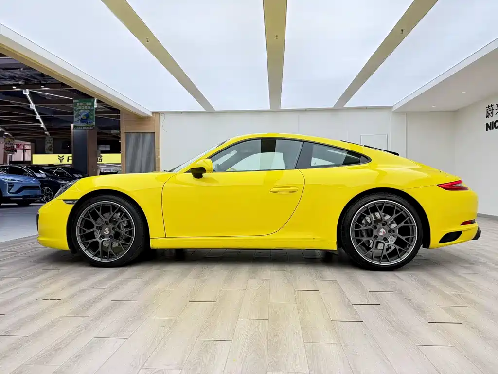 Porsche 911 2016 Carrera 3.0T
