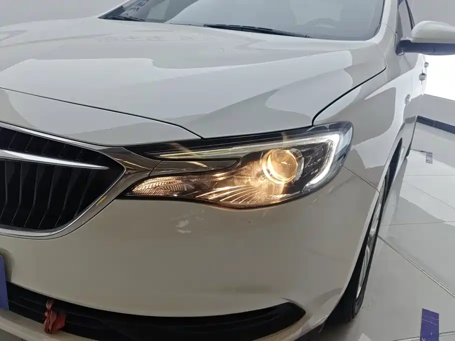 Buick Excelle — миниатюра 5