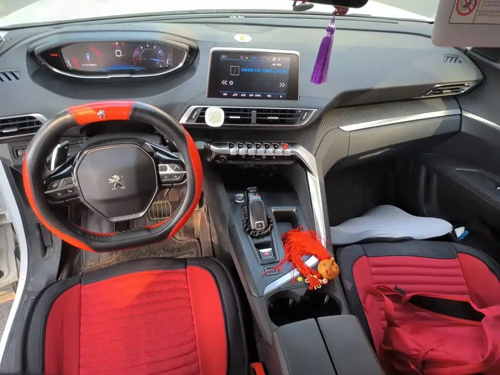 Peugeot 4008 — миниатюра 5