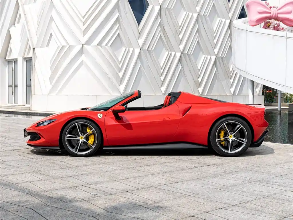 Ferrari 296 2022 3.0T V6 GTS