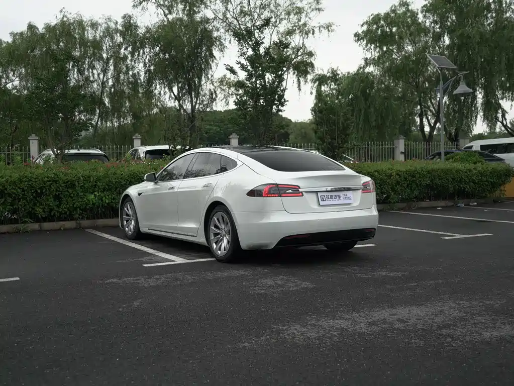 Tesla Model S 2016 Model S 75