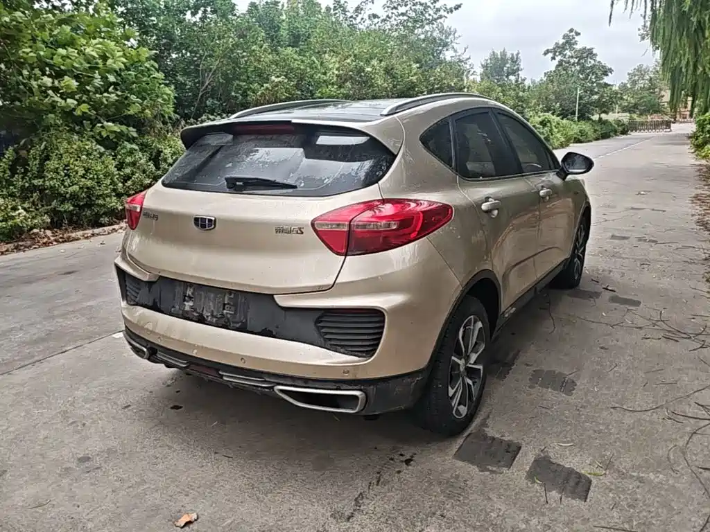 Geely Emgrand GS — миниатюра 7