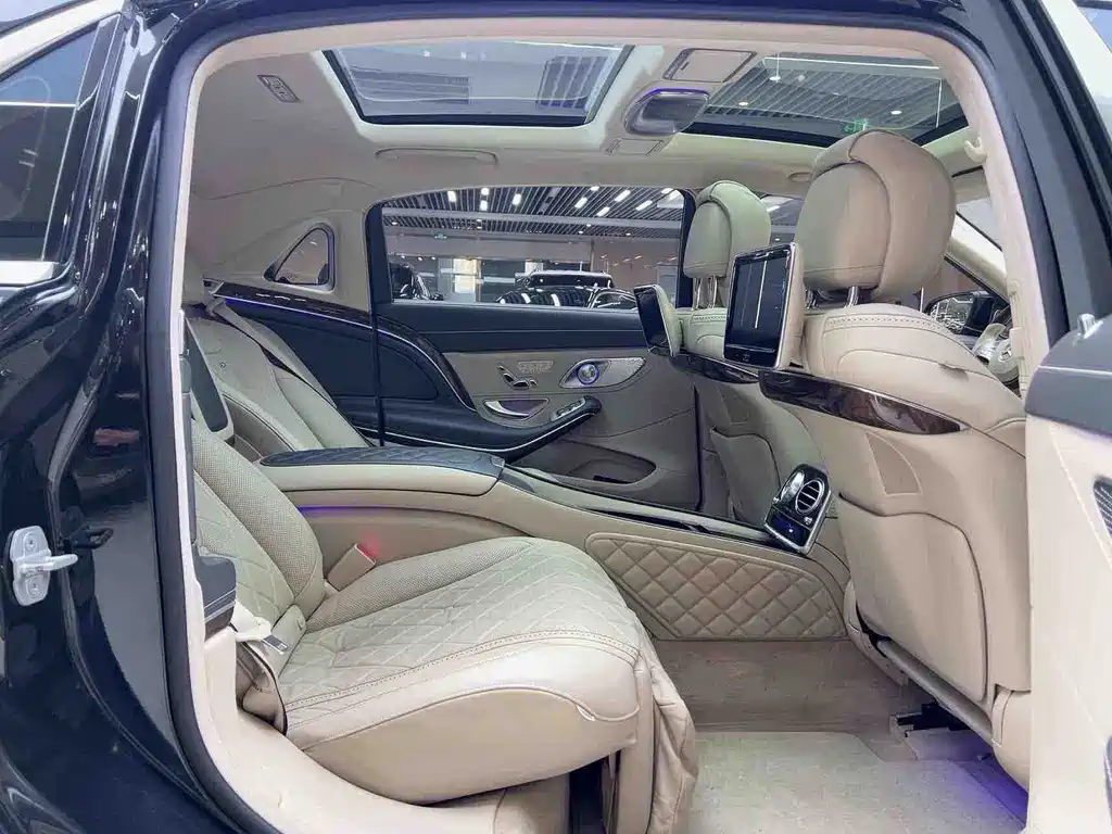 Mercedes-Benz S-Class — миниатюра 7