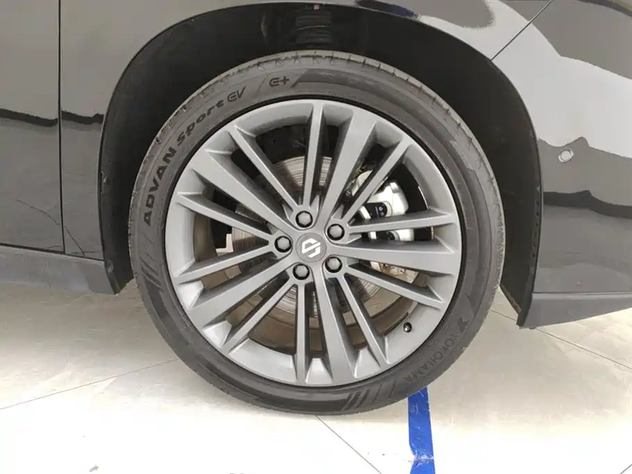 Leapmotor C16 2026 280 6 мест