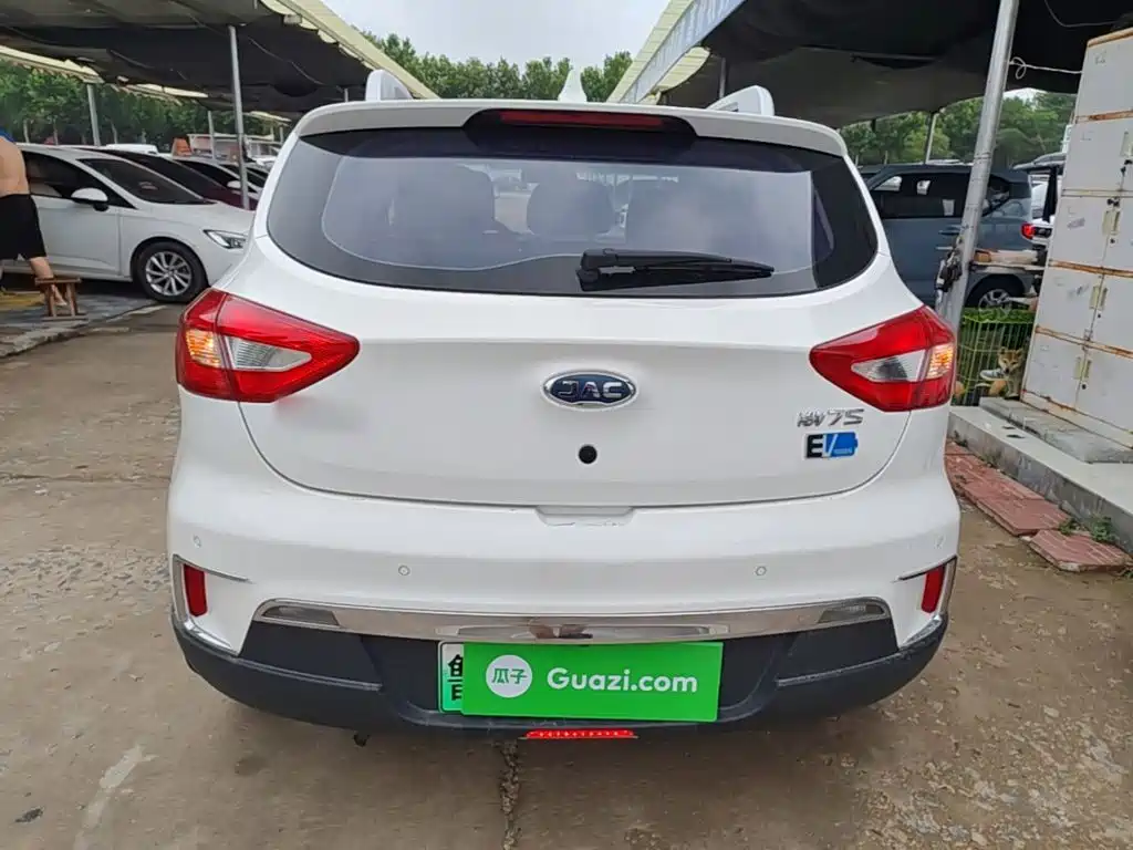 JAC JAC iEV7S — миниатюра 6