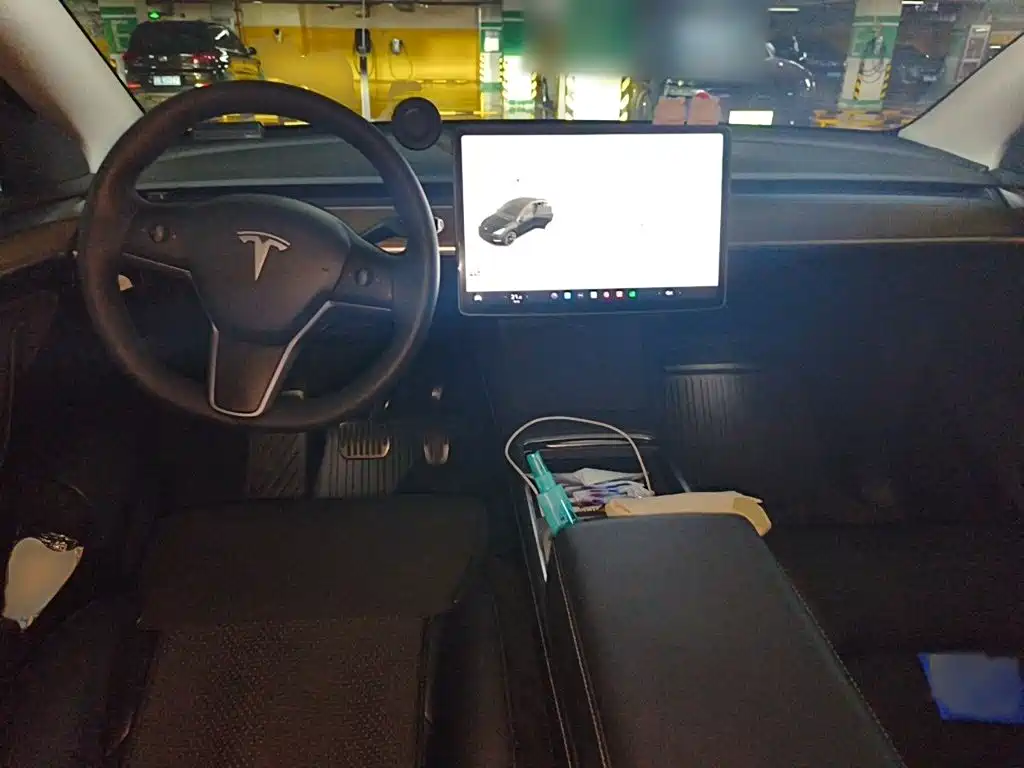 Tesla Model Y — фотографии объявления, Фото 14