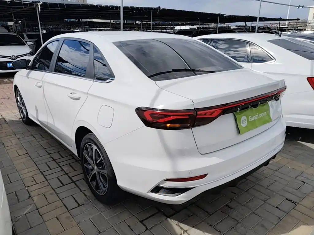 Geely Emgrand — миниатюра 5