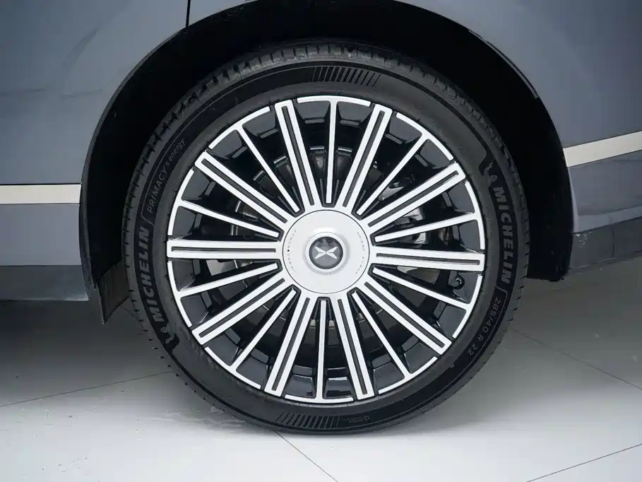 XPeng GX — миниатюра 26
