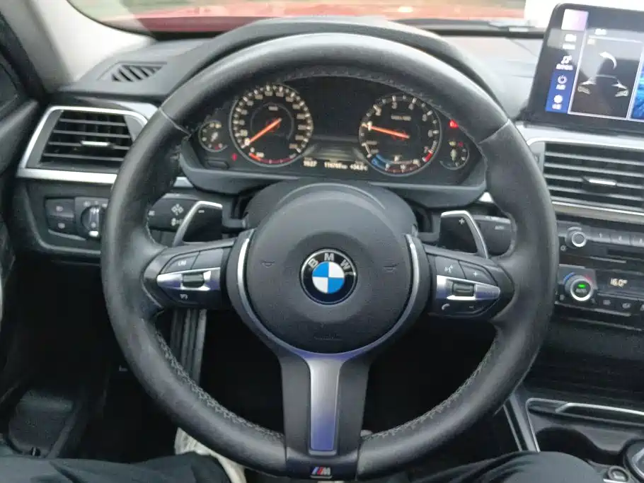 BMW 3 Series — миниатюра 15