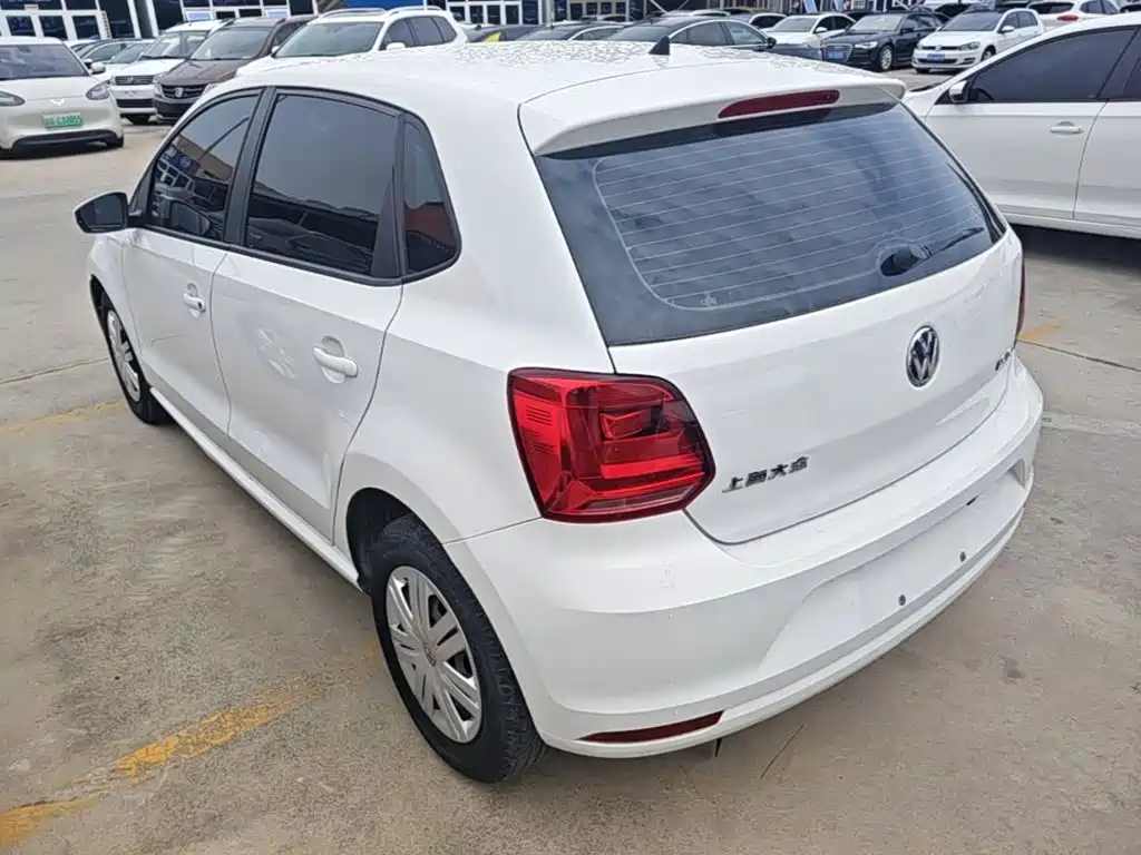Volkswagen Polo — миниатюра 5