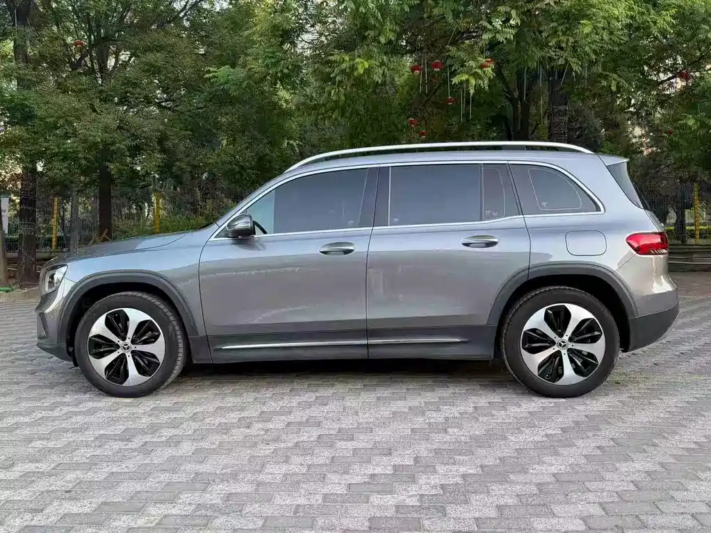 Mercedes-Benz GLB 2022 GLB 220