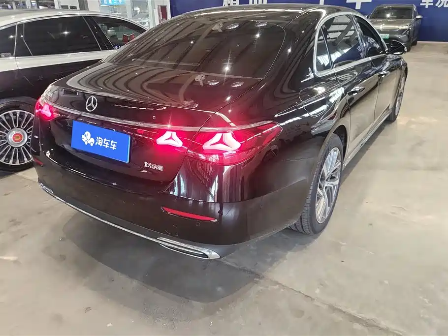 Mercedes-Benz E-Class E 2024 E 300 L Fashion